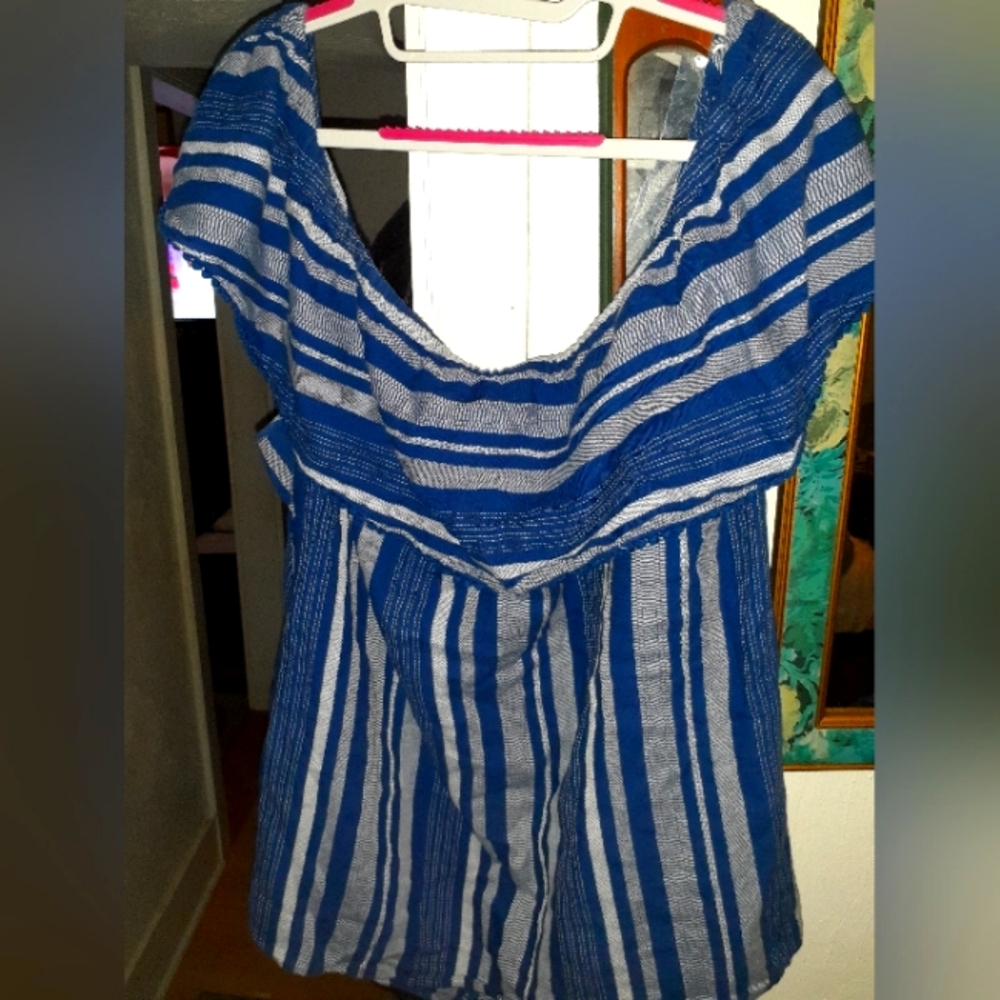 Chic Striped Blue and White Blouse